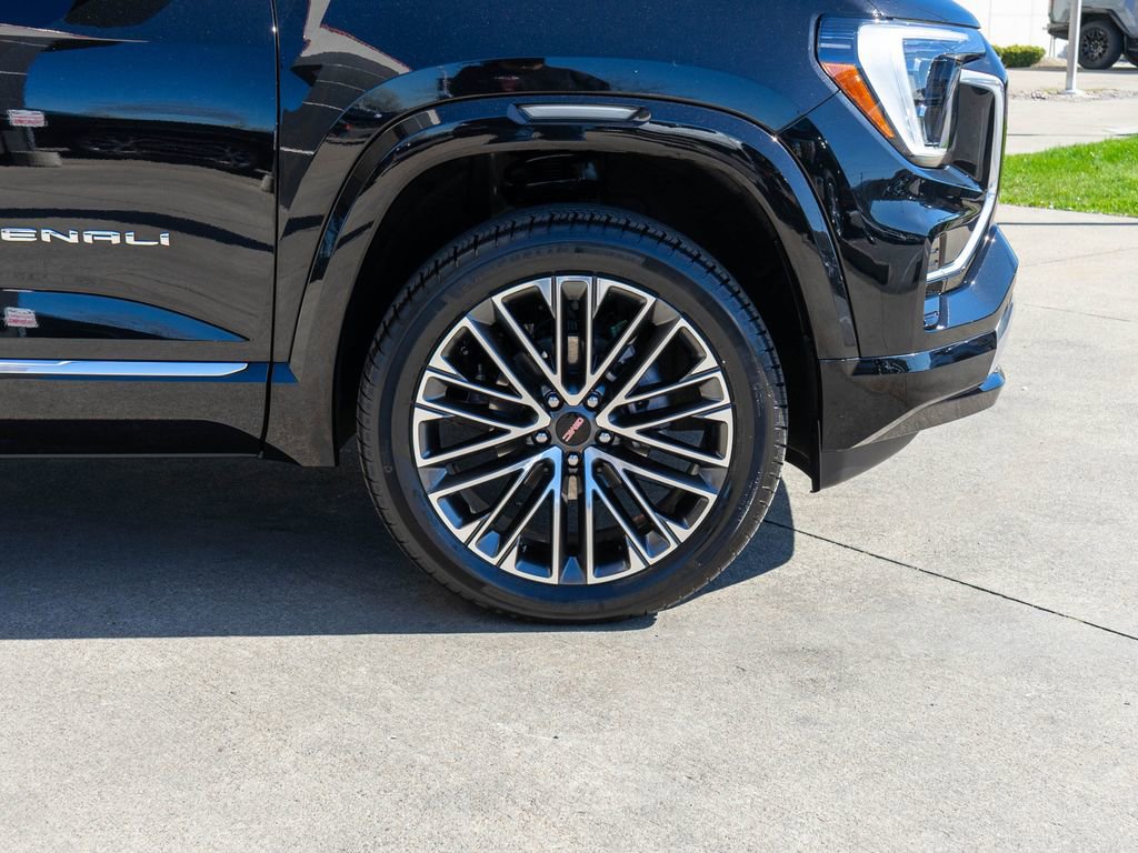 Used 2026 GMC Terrain Denali AWD/4WD image 38