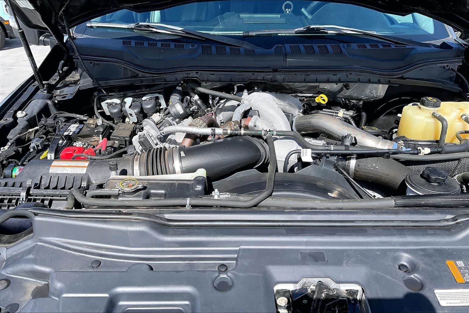 Used 2021 Ford F250 Lariat AWD/4WD image 9