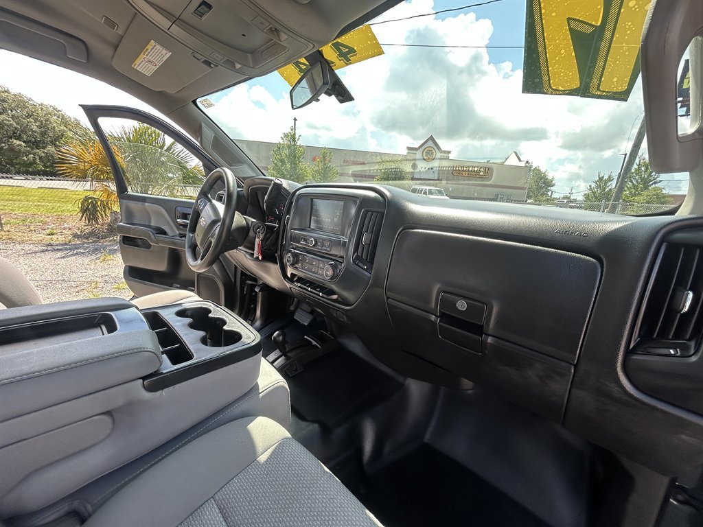 Used 2017 Chevrolet Silverado 2500 W/T AWD/4WD image 12