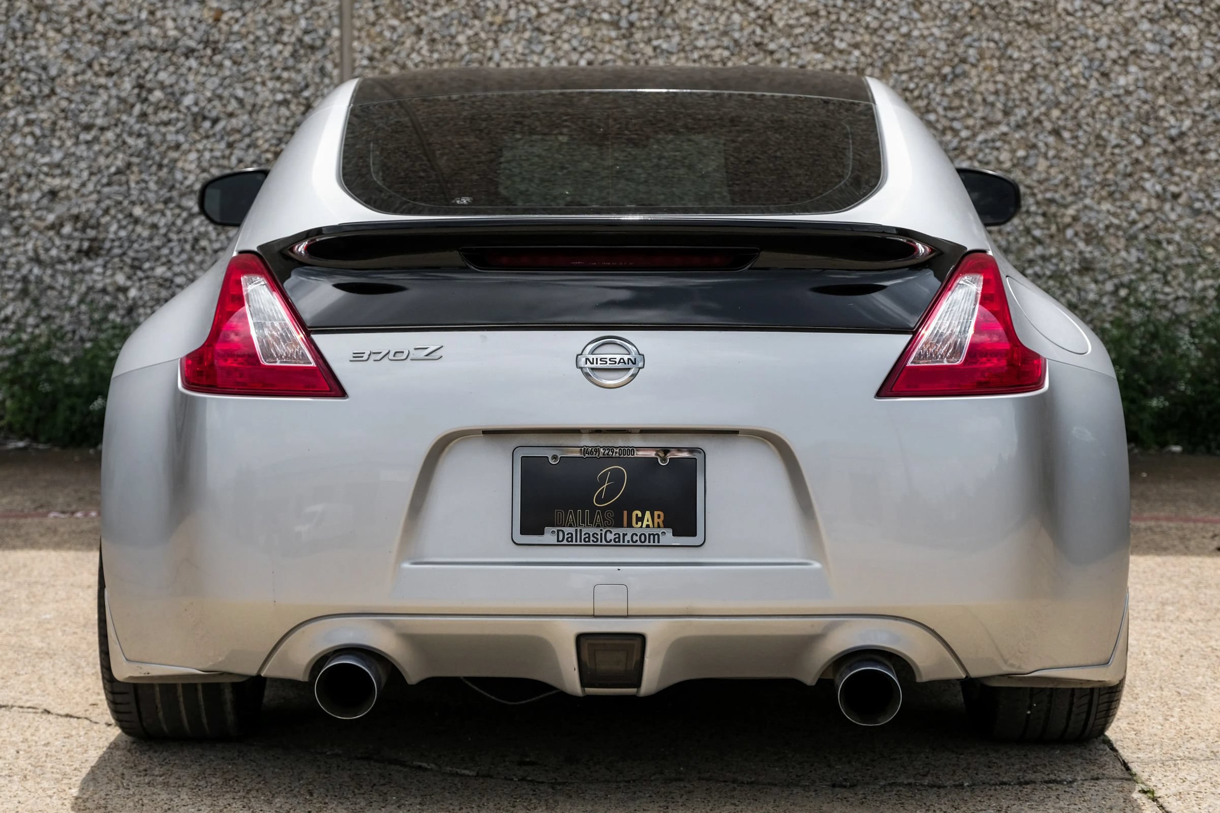 Used 2014 Nissan 370Z Coupe RWD image 8