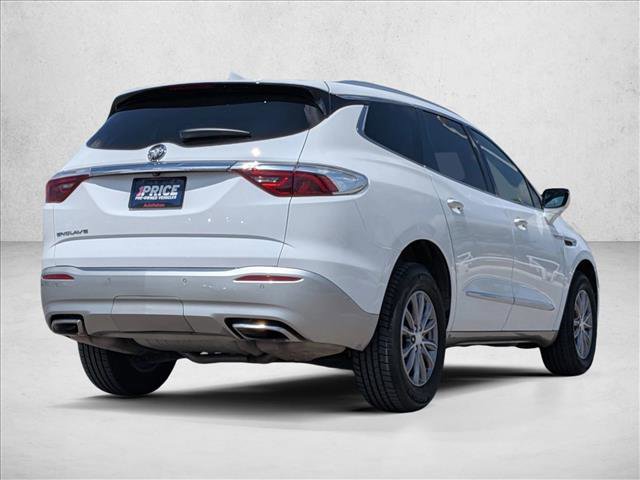 Used 2022 Buick Enclave Essence image 5