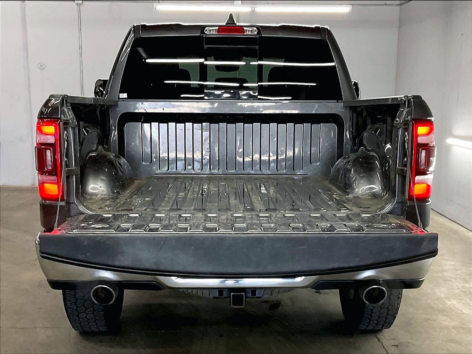 Used 2020 RAM 1500 Laramie w/ Off Road Group AWD/4WD image 35