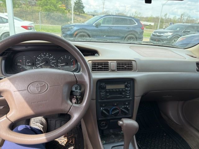 Used 2001 Toyota Camry LE image 5
