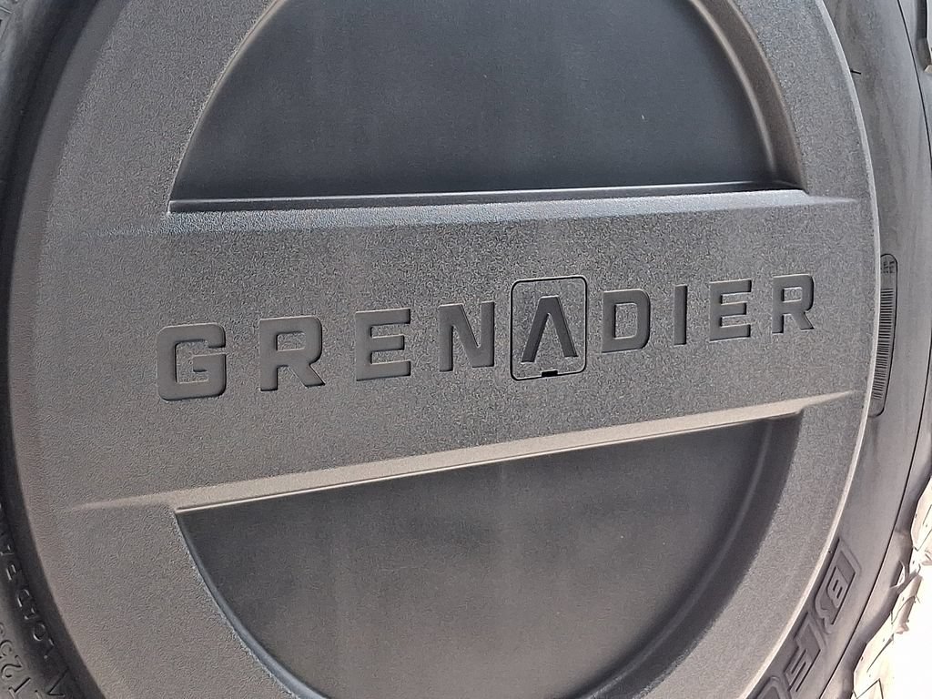 Used 2025 INEOS Grenadier AWD/4WD image 27