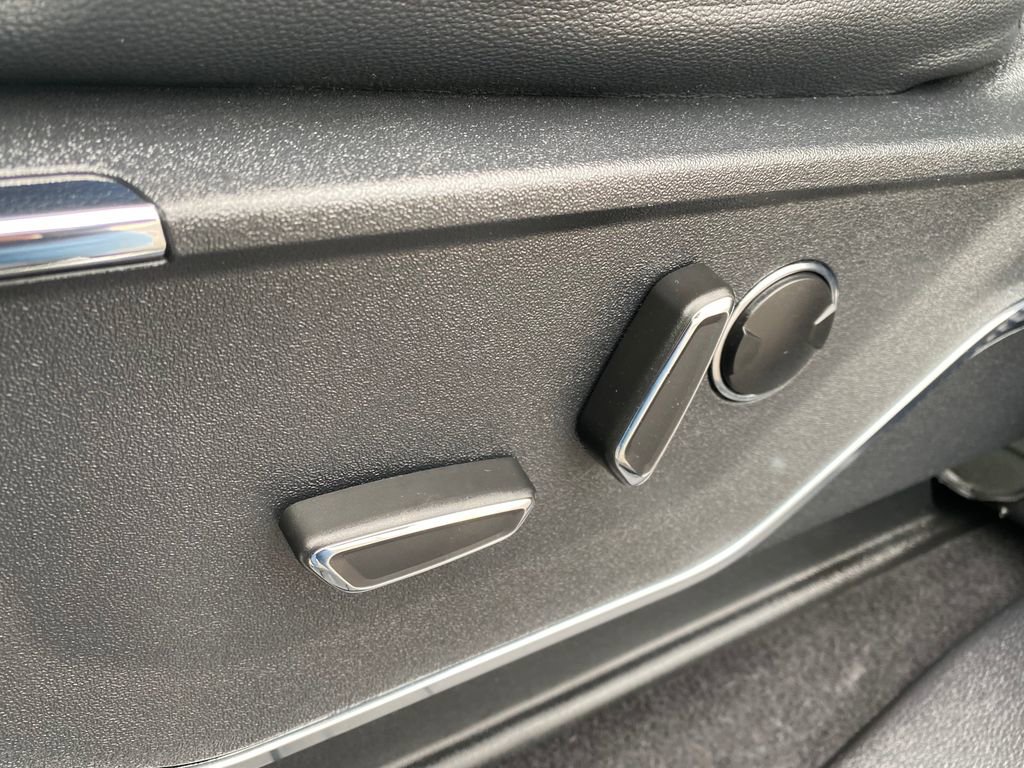 Used 2023 Ford F150 Lariat w/ Equipment Group 502A High AWD/4WD image 12