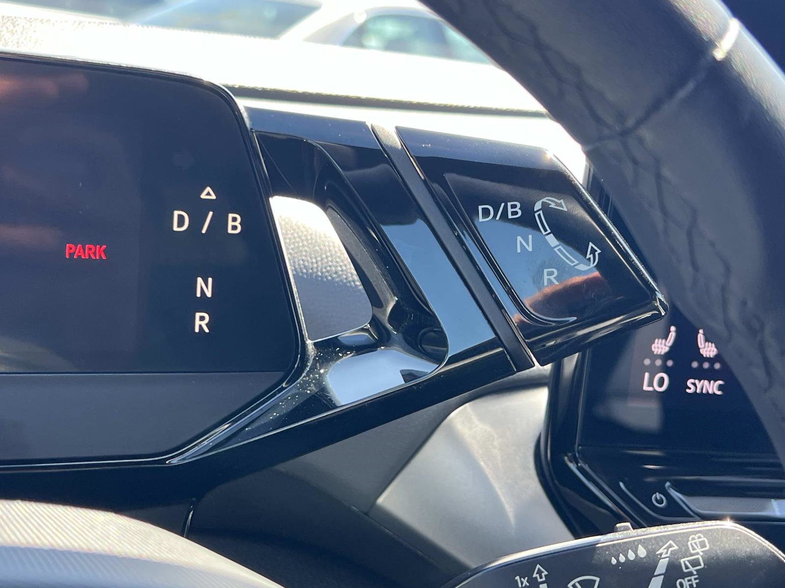 Certified 2023 Volkswagen ID.4 Pro image 12