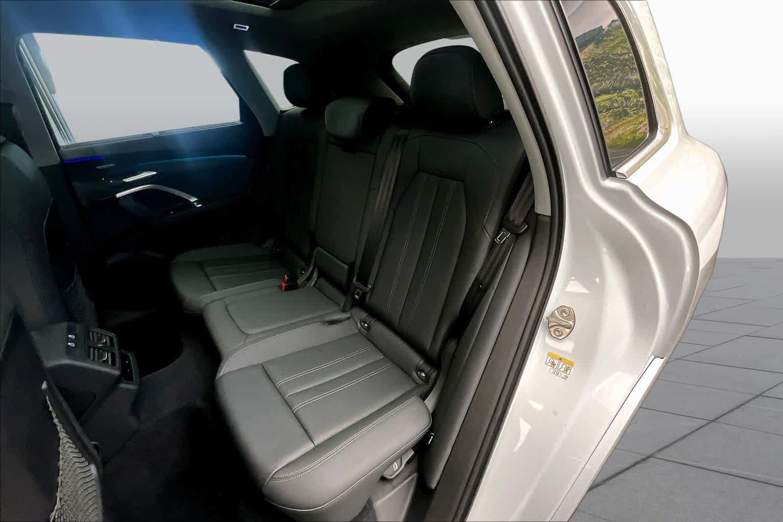 Certified 2025 Audi Q5 Premium Plus w/ Premium Plus AWD/4WD image 21