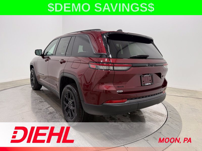 New 2026 Jeep Grand Cherokee Altitude AWD/4WD image 5