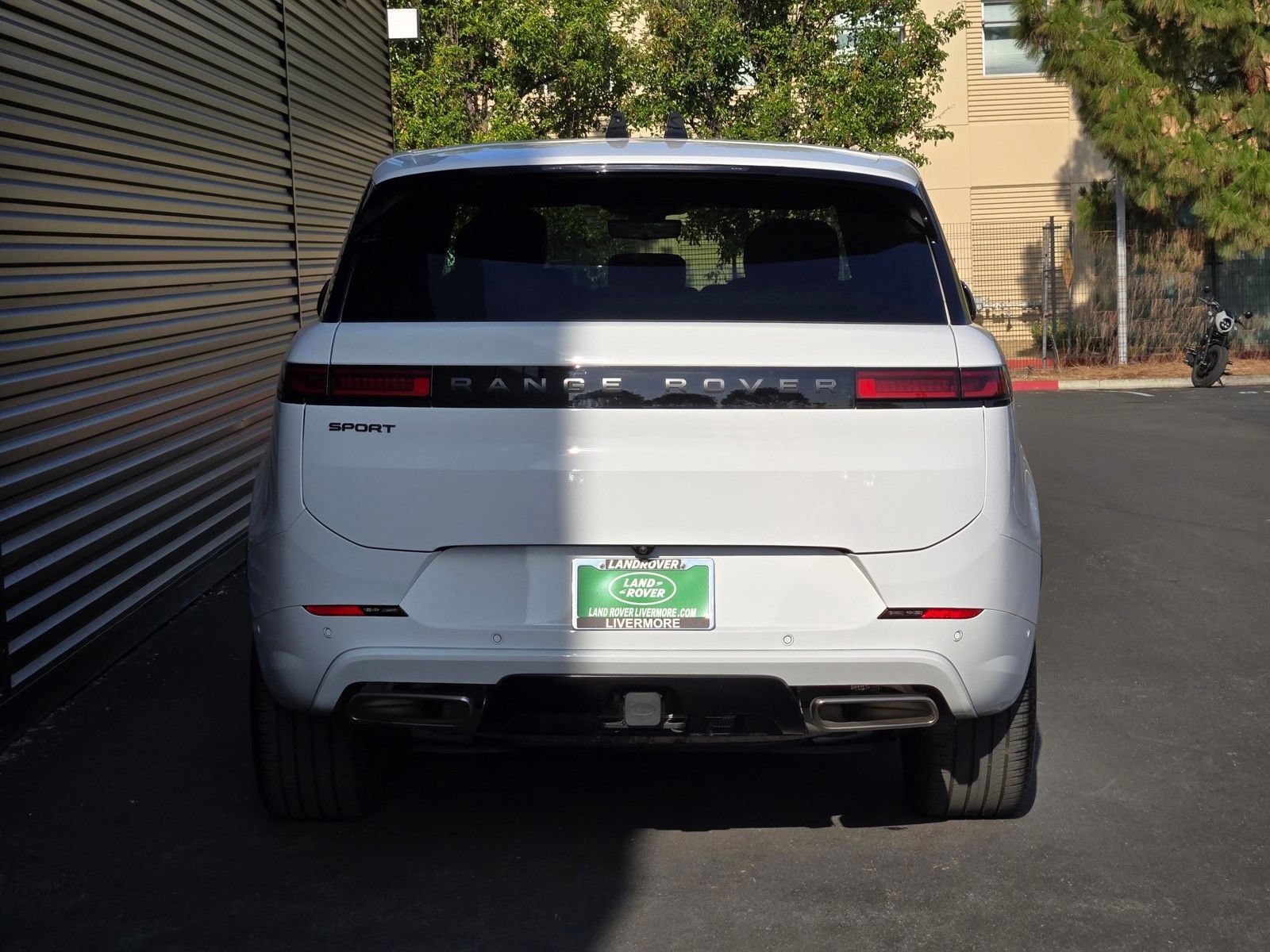 Used 2024 Land Rover Range Rover Sport Autobiography AWD/4WD image 6