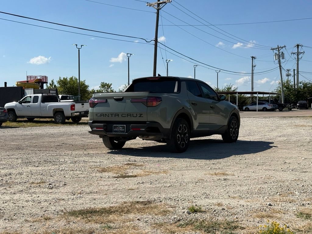 Used 2024 Hyundai Santa Cruz SEL FWD image 3