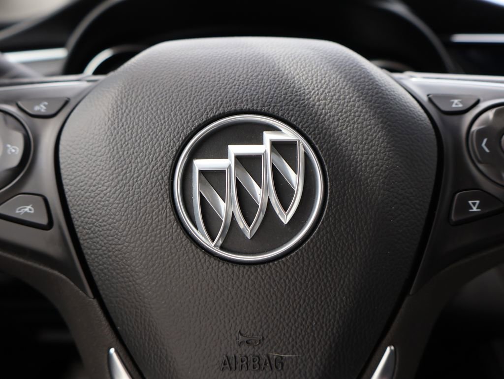 Used 2019 Buick Envision Essence FWD image 27