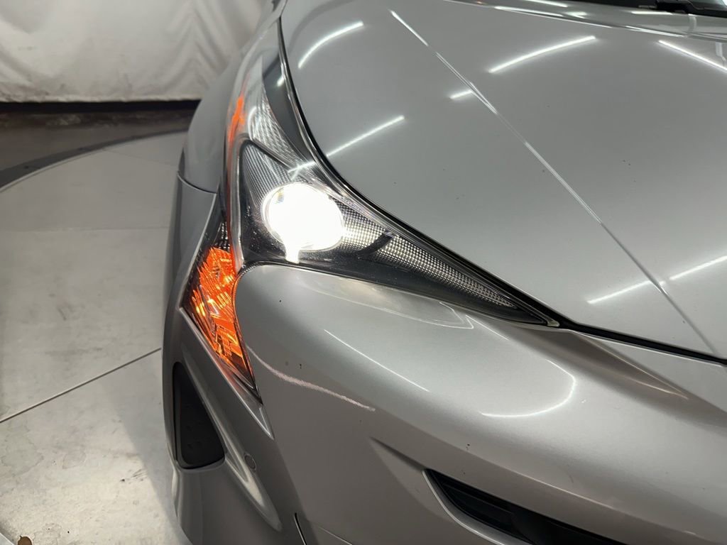 Used 2017 Toyota Prius Four w/ Advanced Technology Package FWD image 26