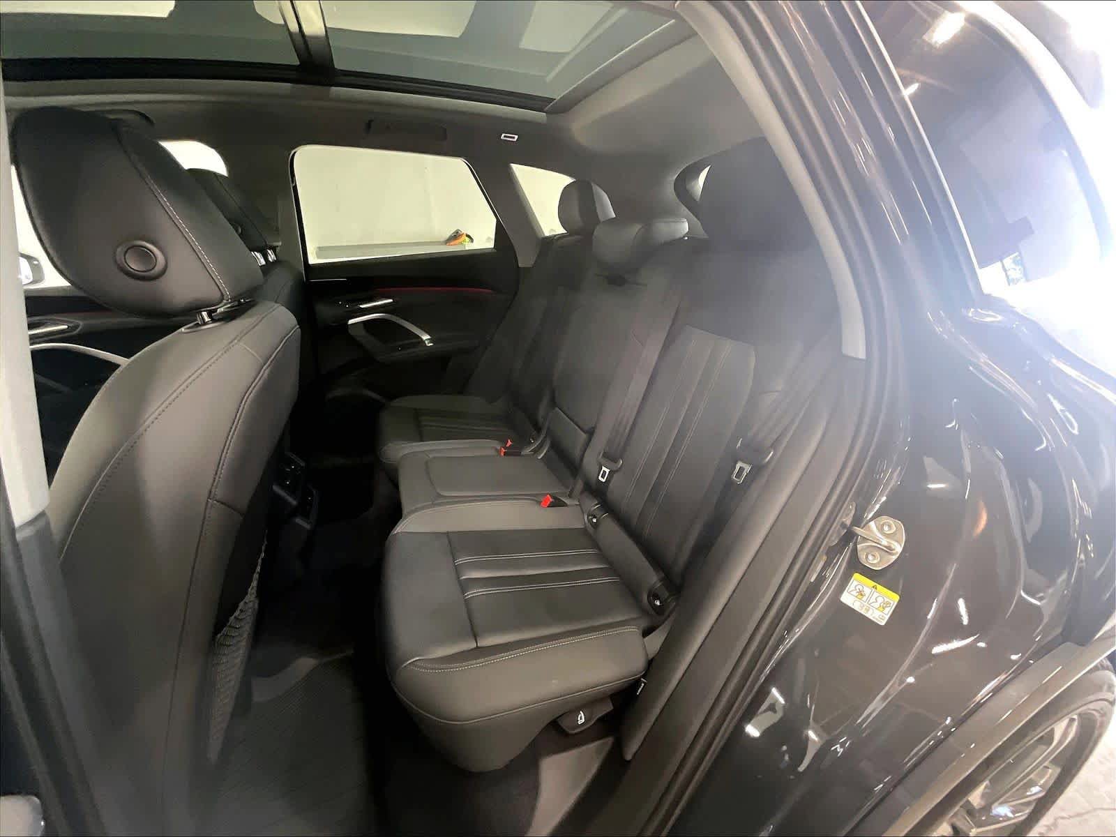 Certified 2025 Audi Q5 Premium w/ Convenience Package AWD/4WD image 27