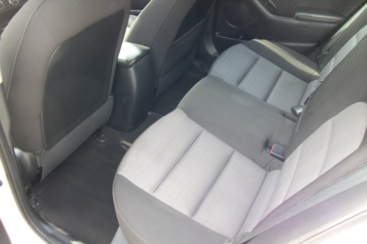 Used 2016 Kia Forte EX image 10