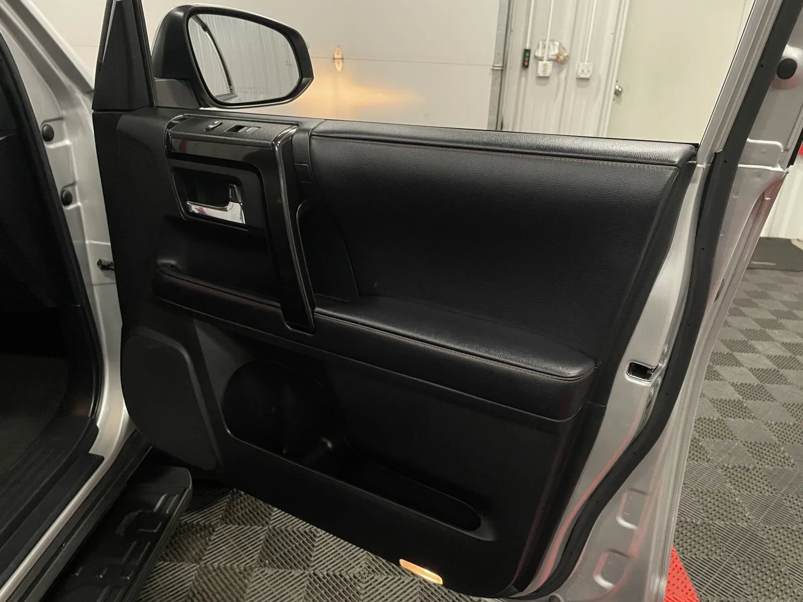 Used 2022 Toyota 4Runner TRD Off-Road Premium image 44