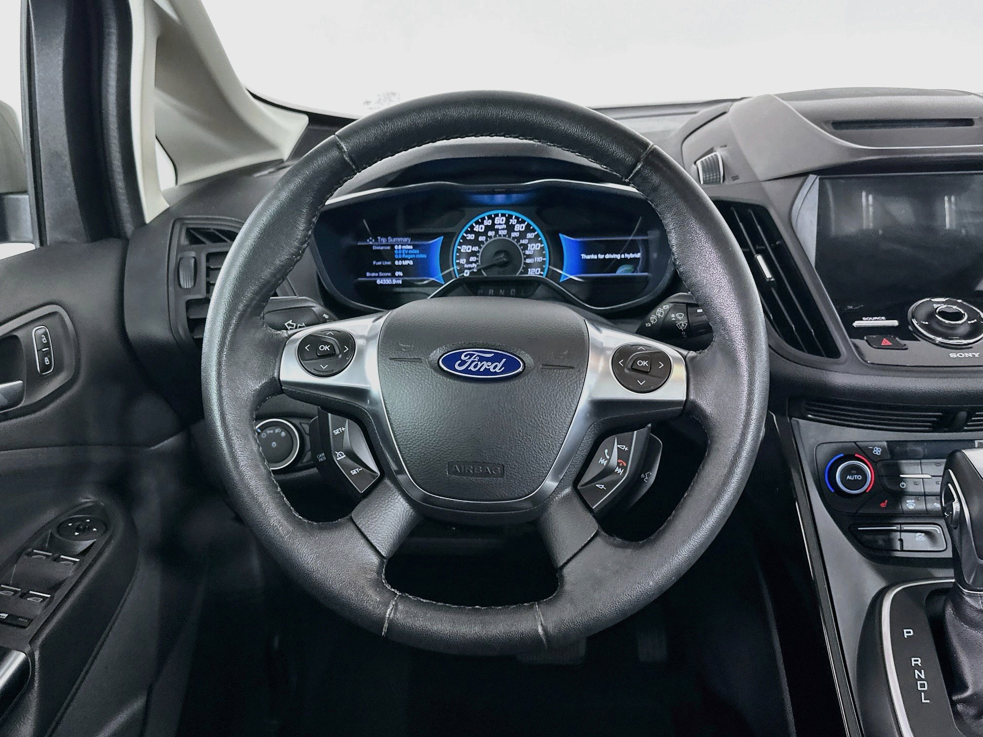 Used 2018 Ford C-MAX Titanium w/ Equipment Group 301A FWD image 18