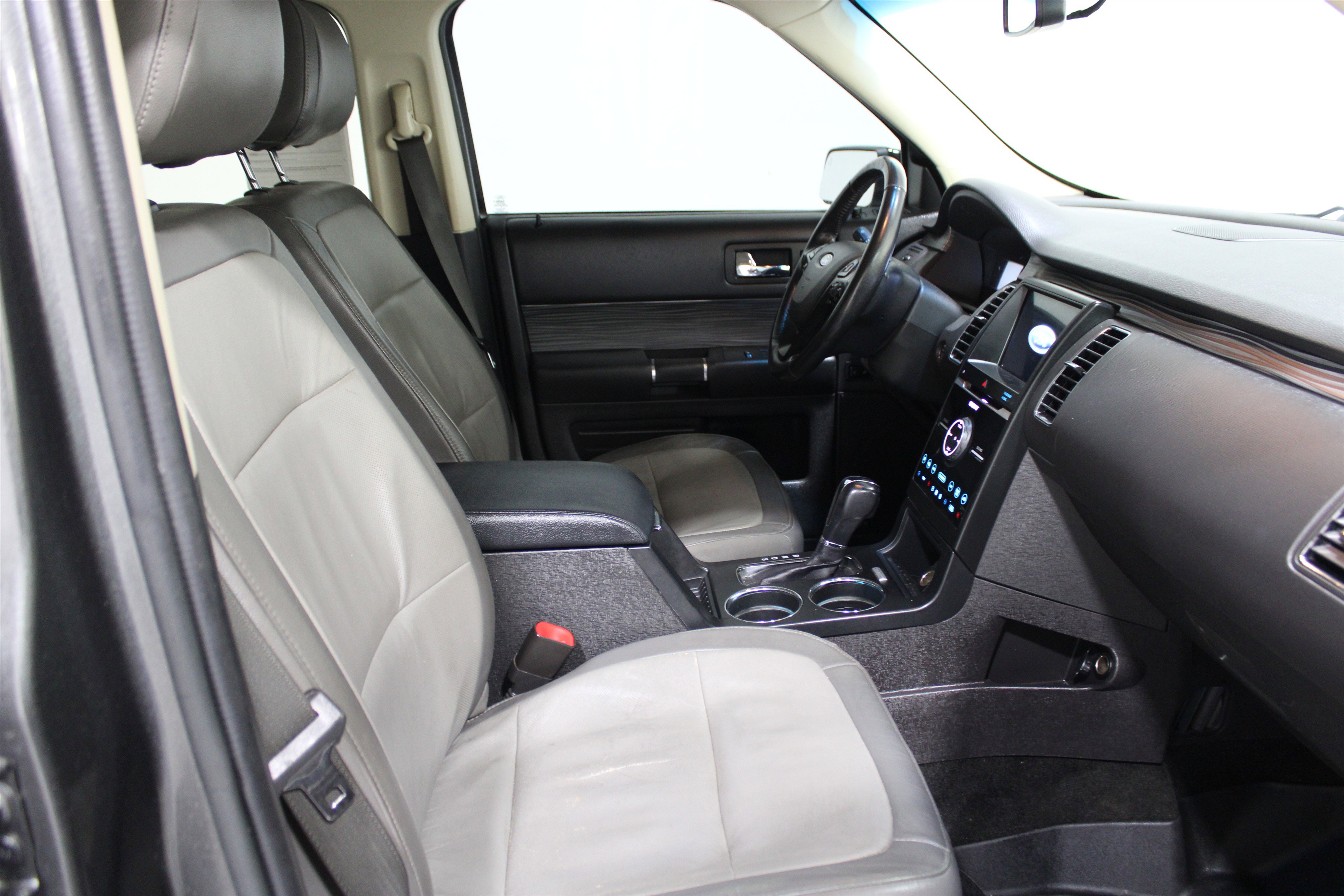 Used 2017 Ford Flex Limited w/ Limited Appearance Package image 26