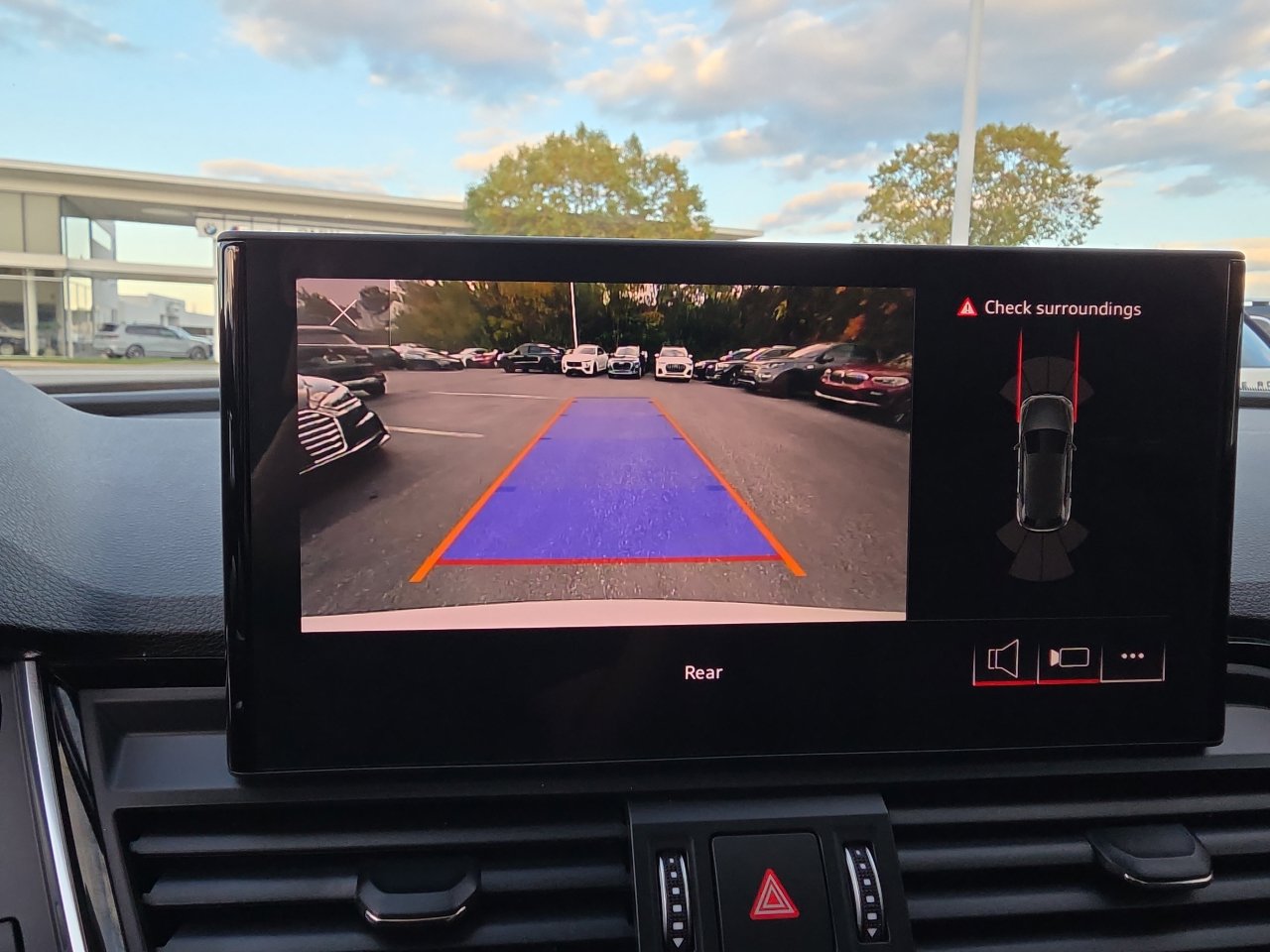 Used 2023 Audi Q5 2.0T Premium w/ Convenience Package image 73