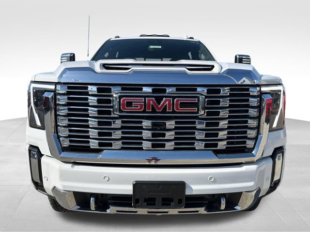 Used 2024 GMC Sierra 2500 Denali w/ Denali Reserve Package AWD/4WD image 5