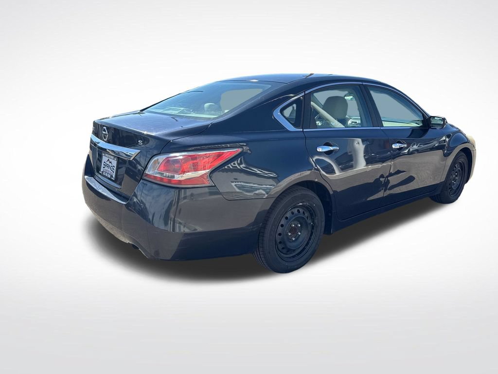 Used 2015 Nissan Altima 2.5 S FWD image 5
