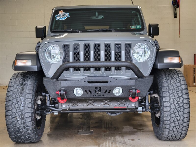 Used 2022 Jeep Wrangler Unlimited Sport AWD/4WD image 2