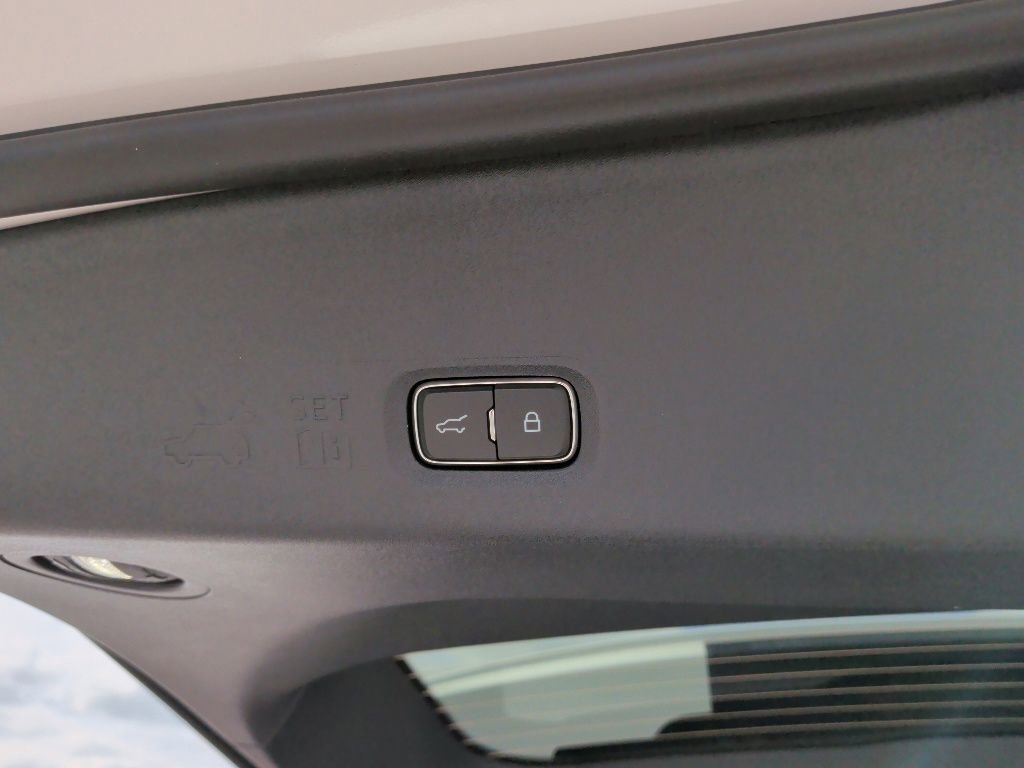 New 2026 Ford Expedition Active RWD image 44