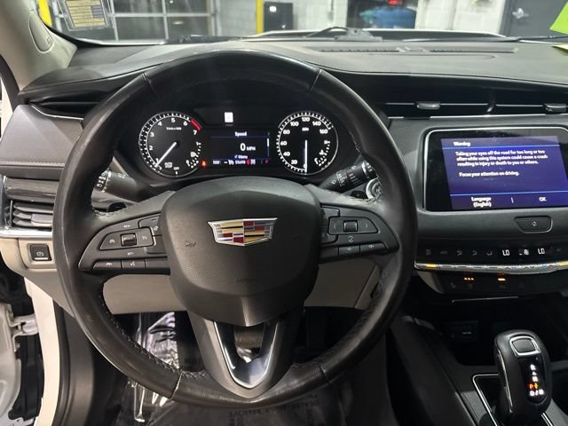 Used 2019 Cadillac XT4 Premium Luxury AWD/4WD image 18