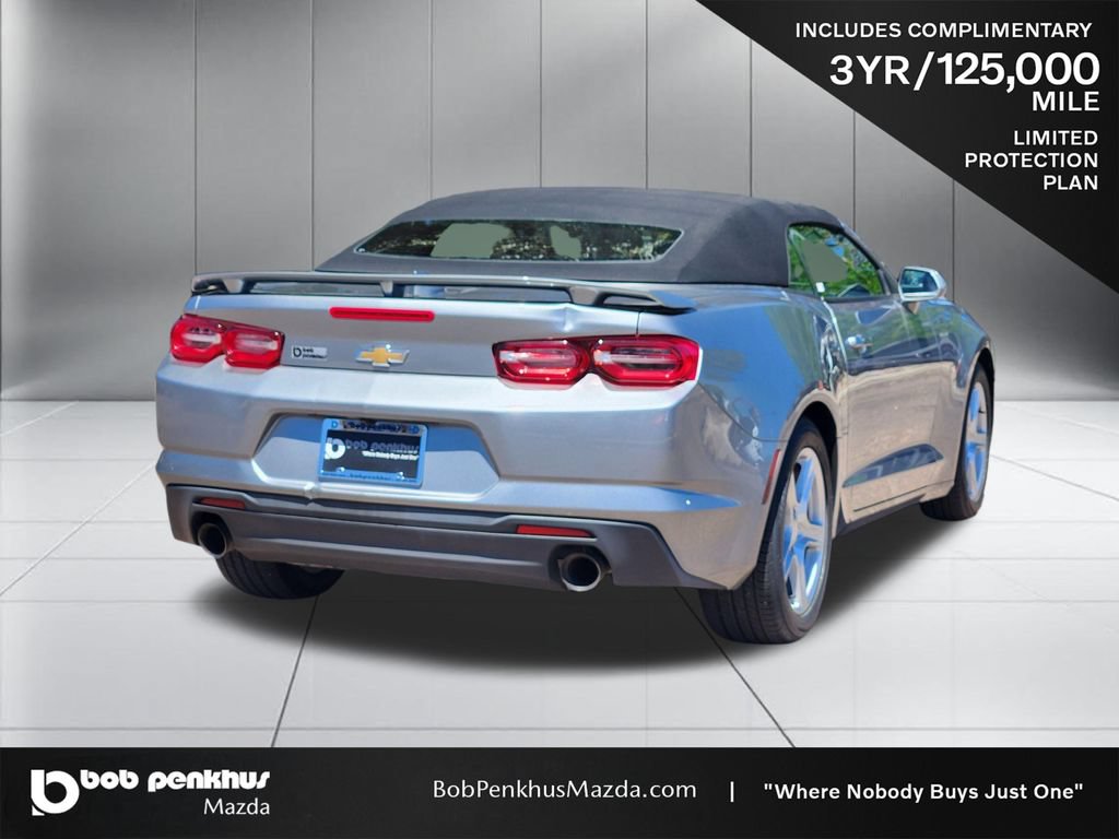 Used 2023 Chevrolet Camaro LT RWD image 25
