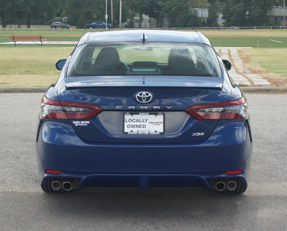 Used 2024 Toyota Camry XSE FWD image 3