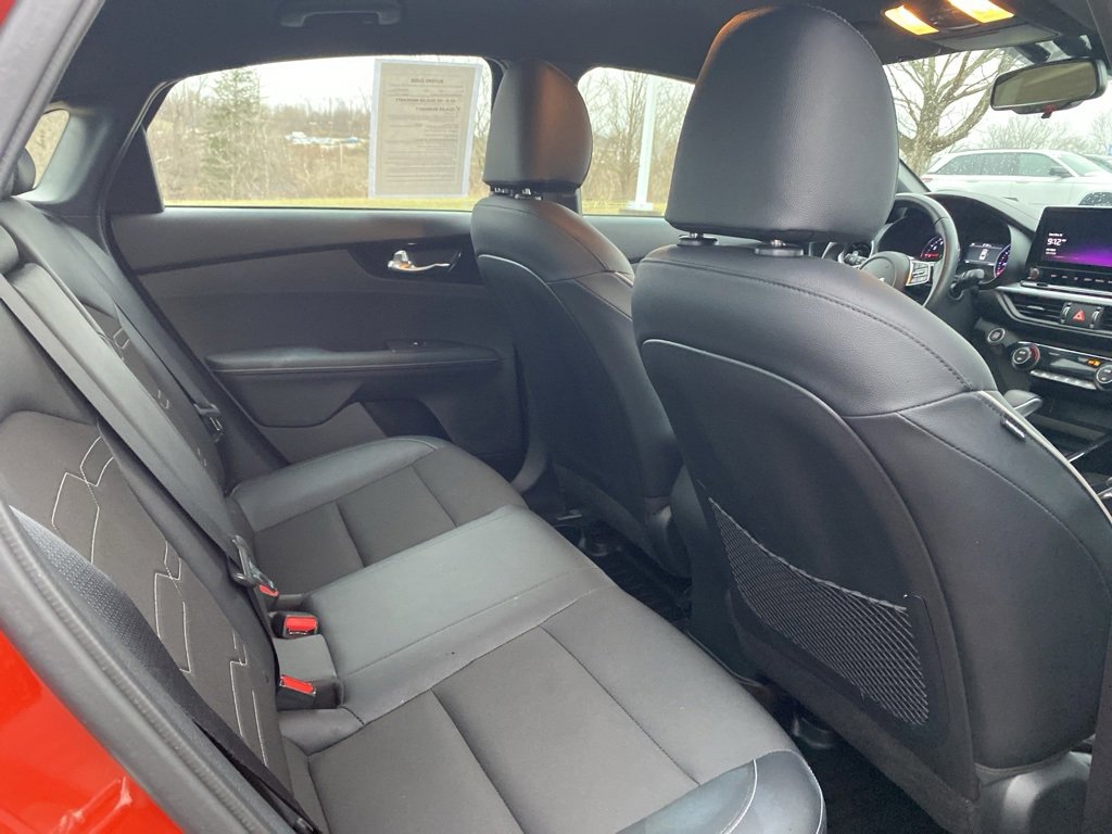 Certified 2024 Kia Forte GT-Line image 13