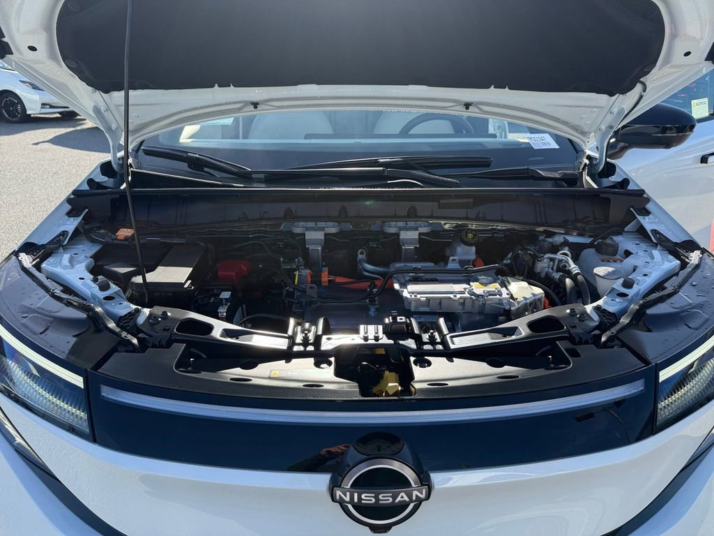 New 2026 Nissan Leaf Platinum+ image 31