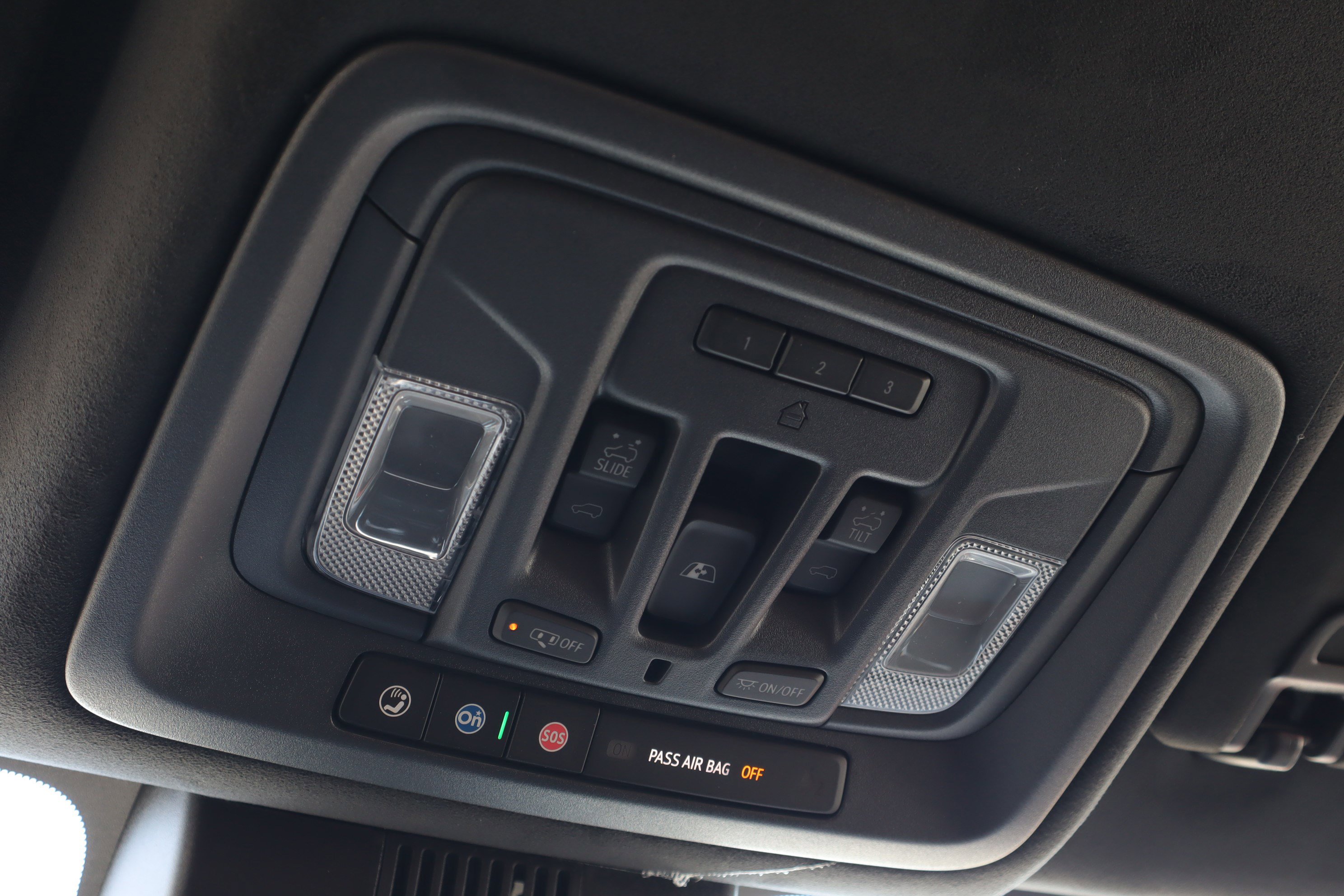 Used 2026 GMC Sierra 3500 Denali Ultimate image 27