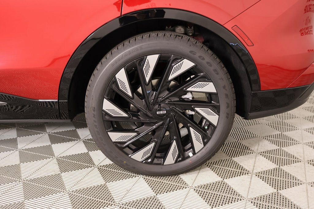 New 2026 Lincoln Nautilus Reserve w/ Jet Appearance Package image 19