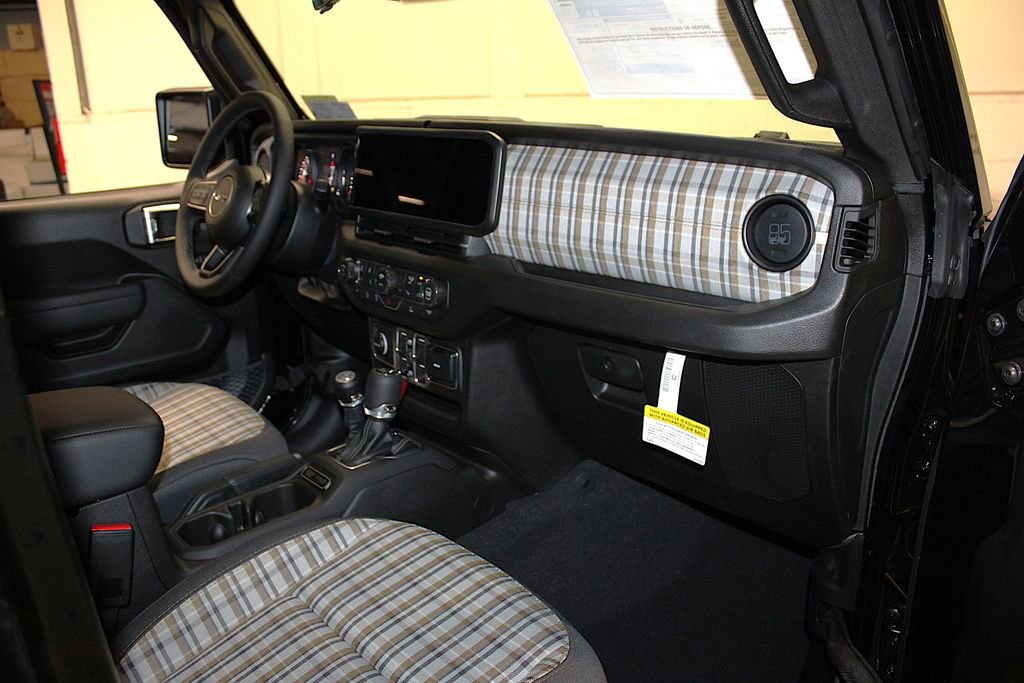 New 2026 Jeep Wrangler Unlimited Sport image 24