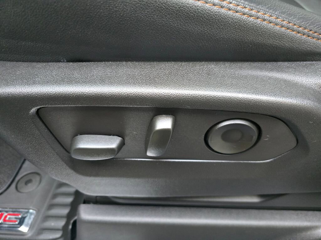 Used 2022 GMC Sierra 1500 AT4 w/ AT4 Premium Package image 34