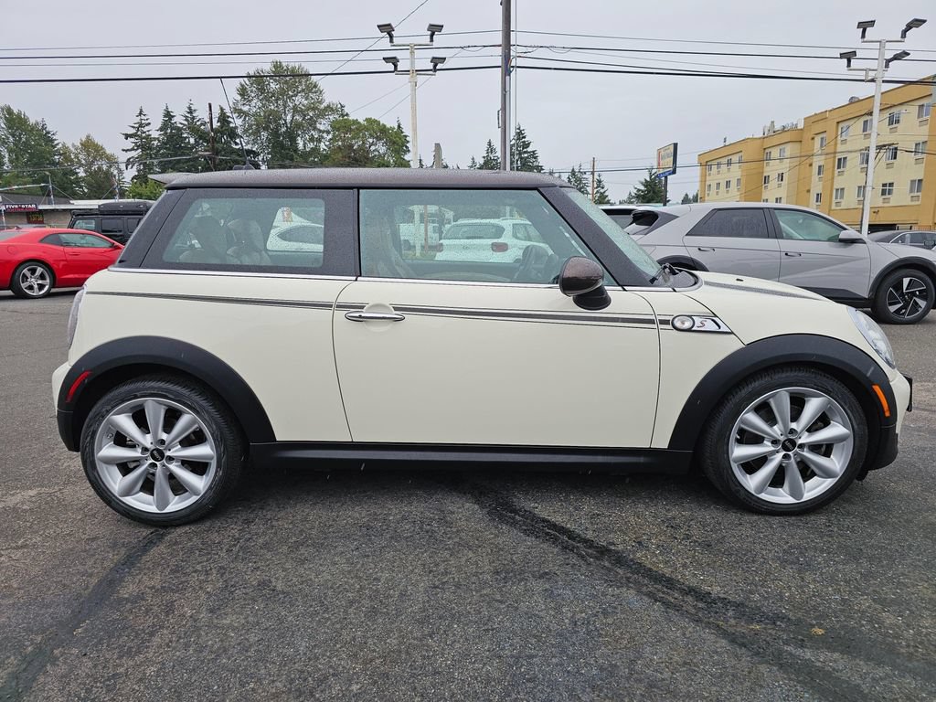Used 2013 MINI Cooper S FWD image 8