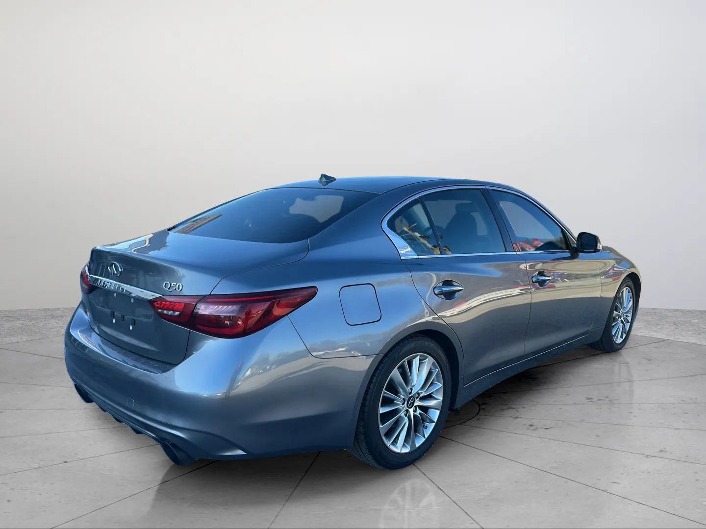 Used 2020 INFINITI Q50 Luxe image 13