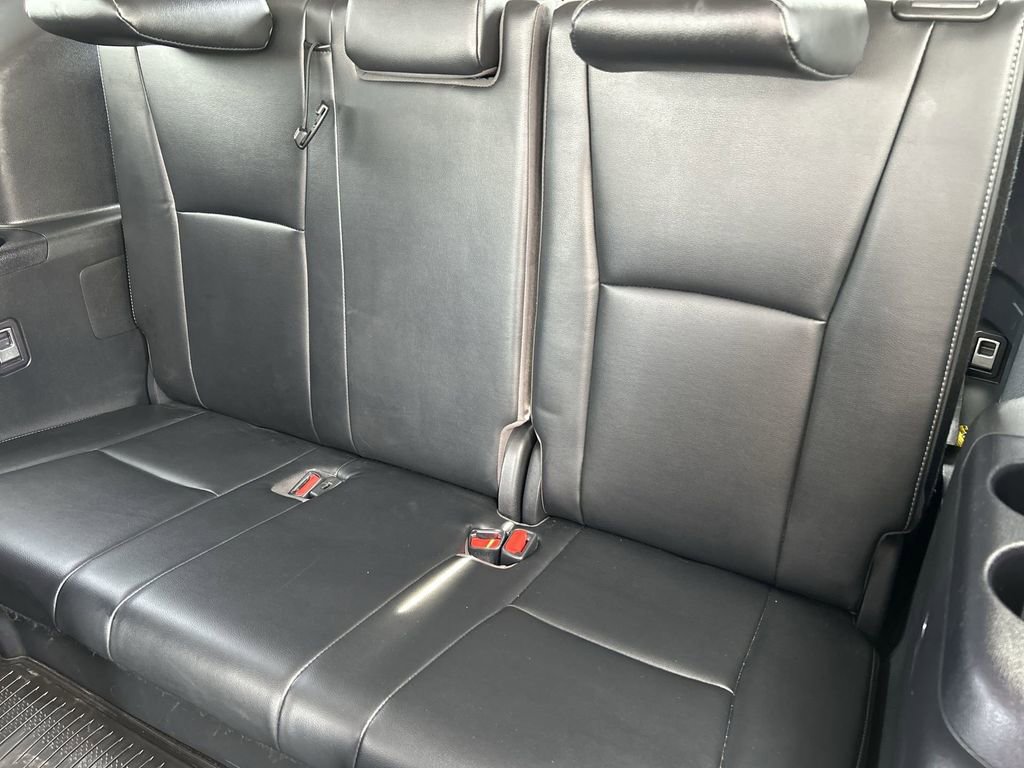 Used 2023 Toyota Highlander Limited AWD/4WD image 36