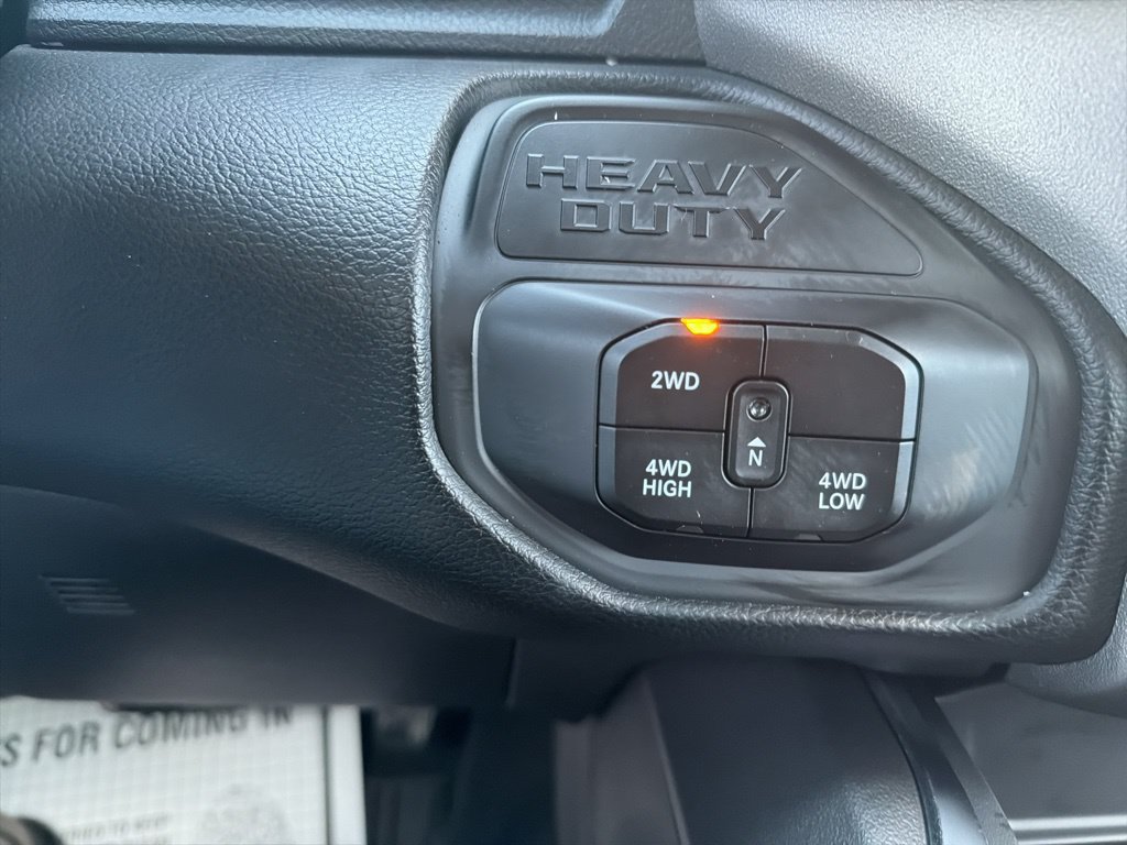 New 2026 RAM 2500 Big Horn AWD/4WD image 12