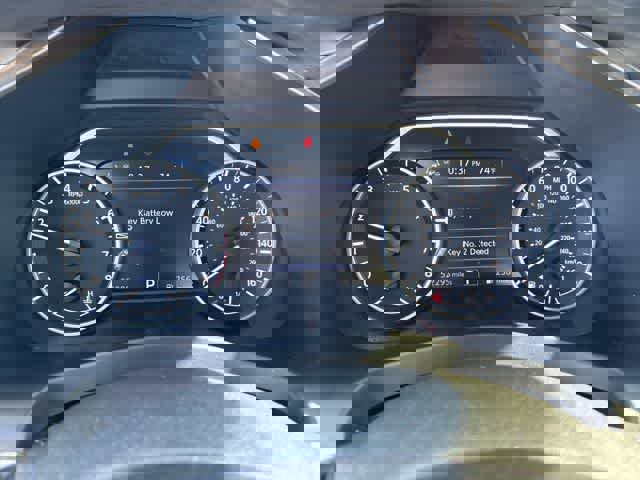 Used 2020 Nissan Murano SV image 16