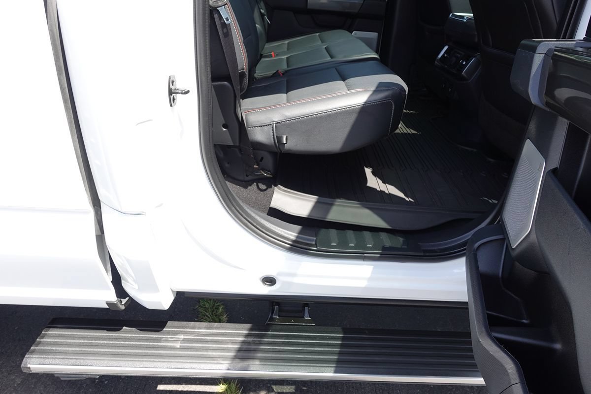 Used 2023 Ford F150 Lariat w/ Equipment Group 502A High AWD/4WD image 32