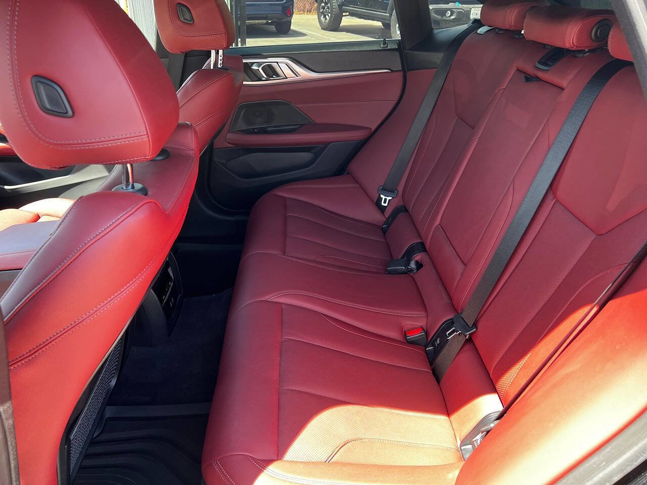 Used 2023 BMW i4 eDrive40 w/ Premium Package RWD image 15