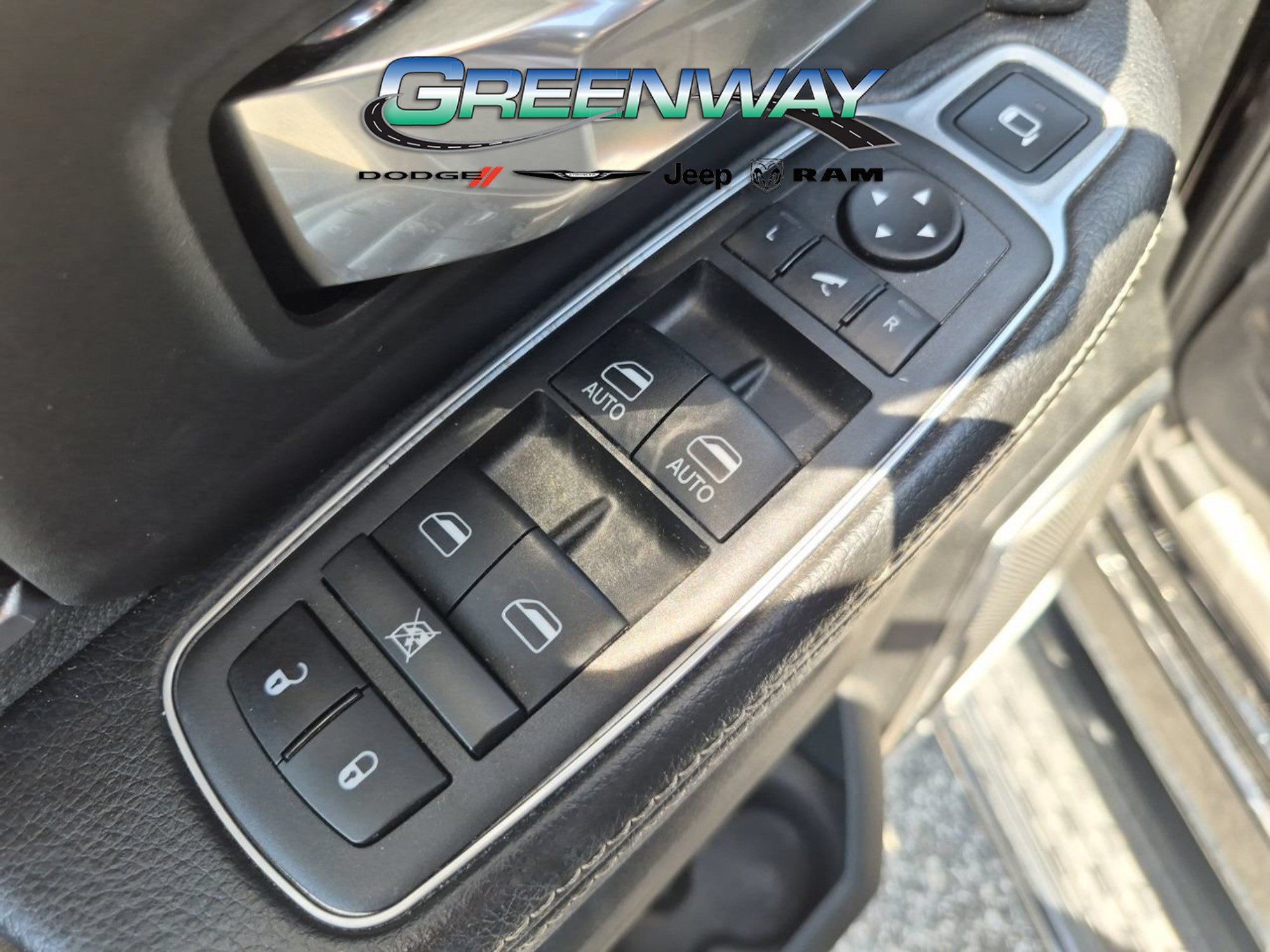 Used 2022 RAM 2500 Laramie w/ Night Edition AWD/4WD image 13