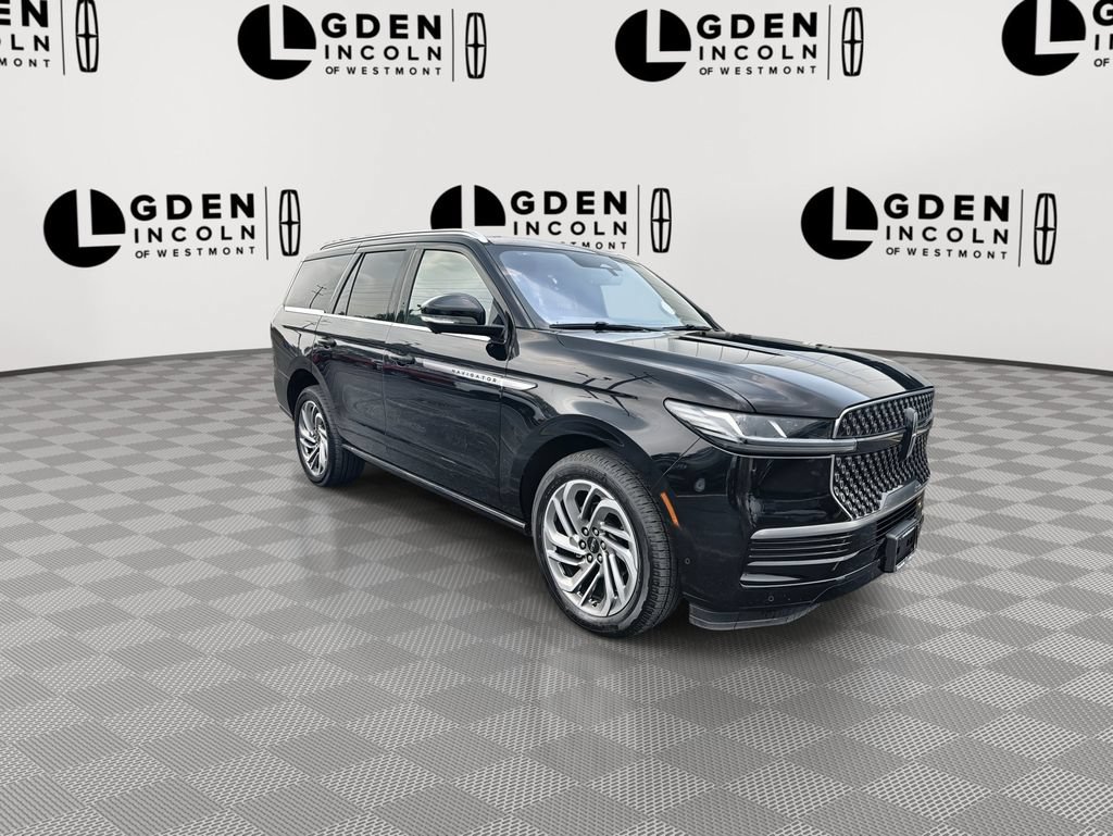 Certified 2025 Lincoln Navigator Reserve AWD/4WD image 2
