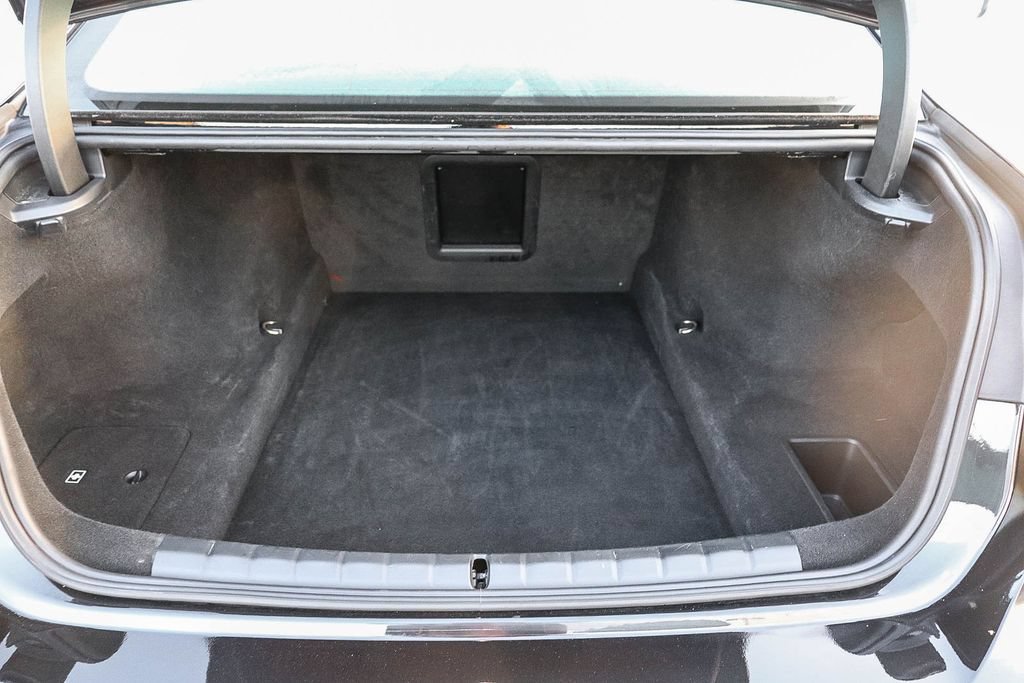 Used 2024 BMW 740i RWD image 28