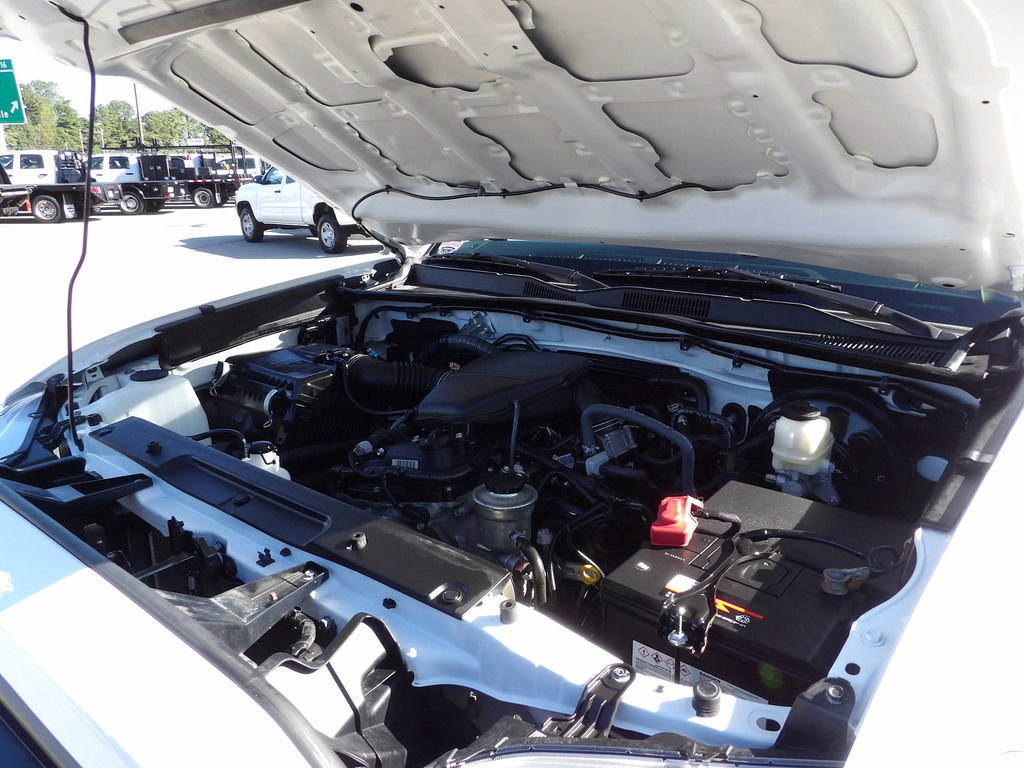 Used 2022 Toyota Tacoma SR image 41