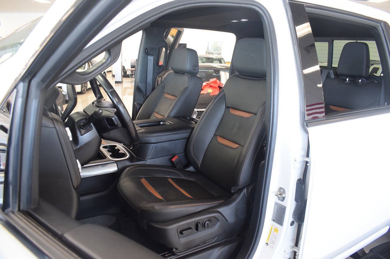 Used 2020 GMC Sierra 2500 AT4 w/ AT4 Premium Package AWD/4WD image 36