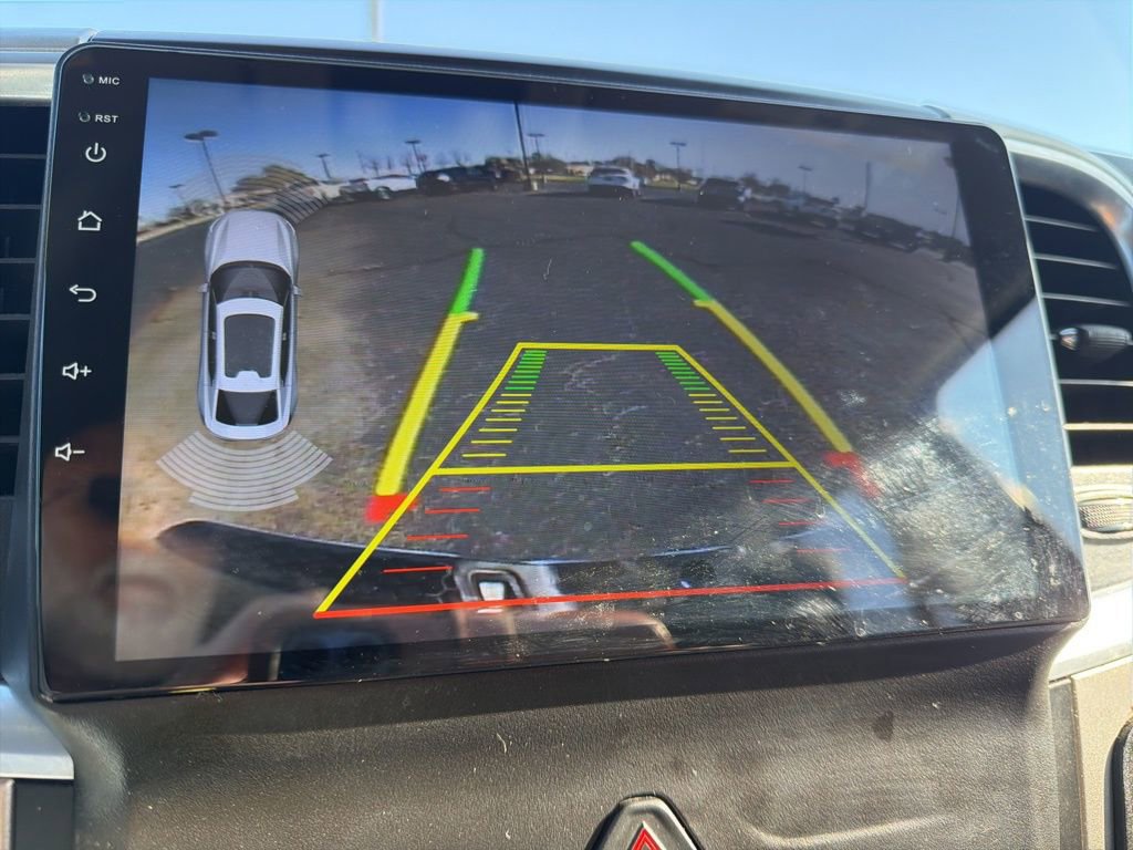 Used 2018 RAM 1500 Classic SLT image 22