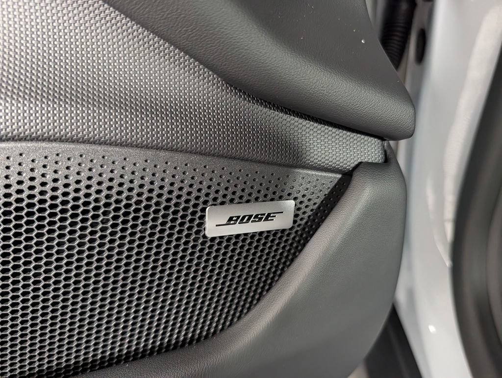 New 2026 Porsche Taycan AWD/4WD image 28