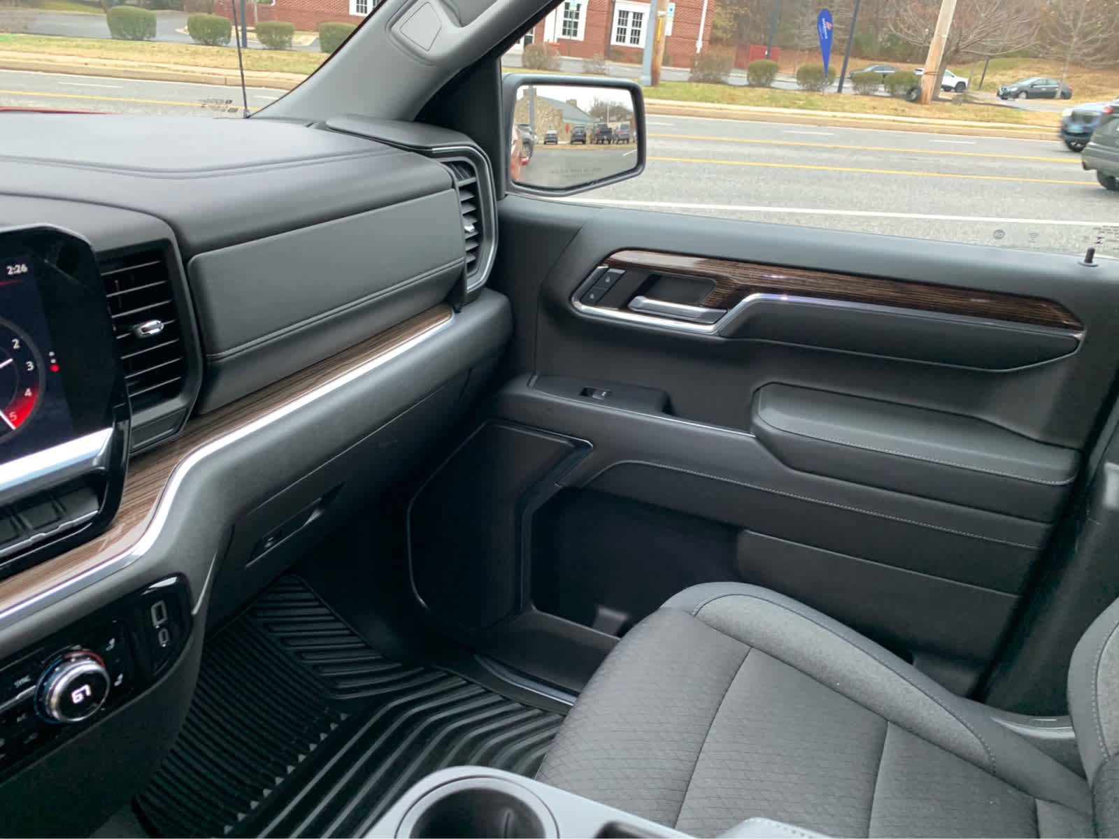 Used 2024 GMC Sierra 1500 Elevation image 19